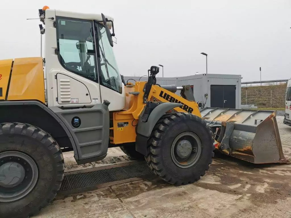 2018 Liebherr L 546 - Pala gommata: foto 2 2018 Liebherr L 546 - Pala gommata: foto 2