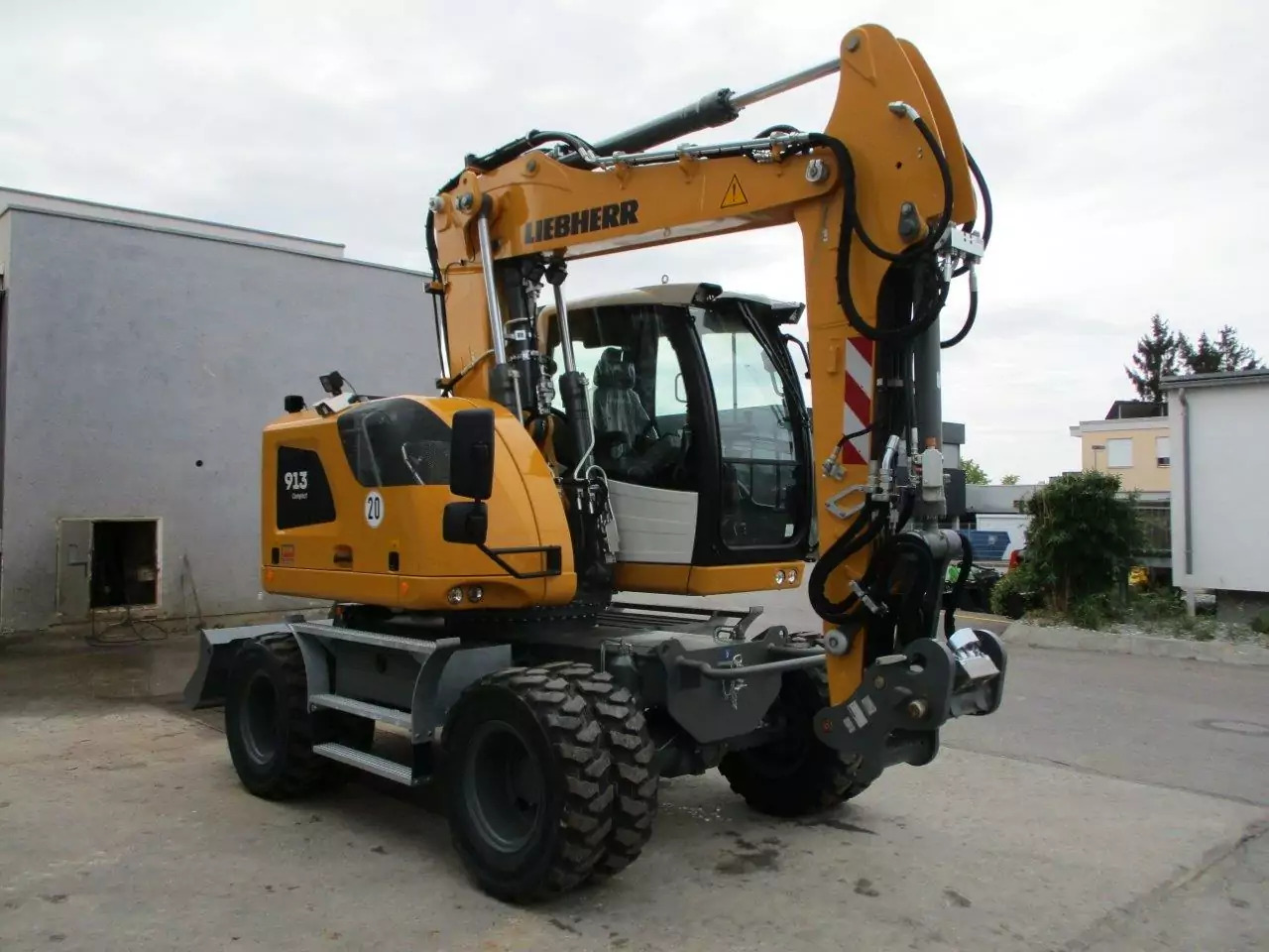 2023 Liebherr A 913 Compact G6.0-D Litronic - Escavatore gommato: foto 2 2023 Liebherr A 913 Compact G6.0-D Litronic - Escavatore gommato: foto 2
