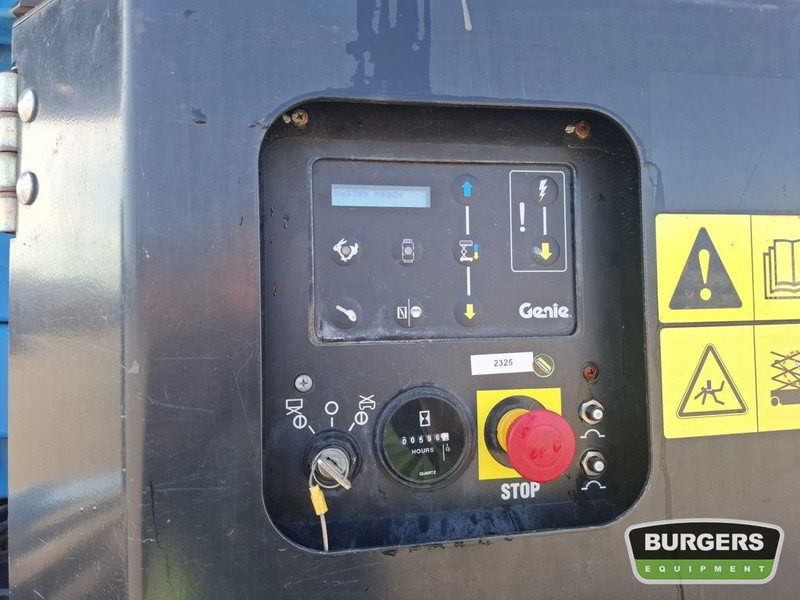 Genie GS-3369 RT - Piattaforma a pantografo: foto 5 Genie GS-3369 RT - Piattaforma a pantografo: foto 5