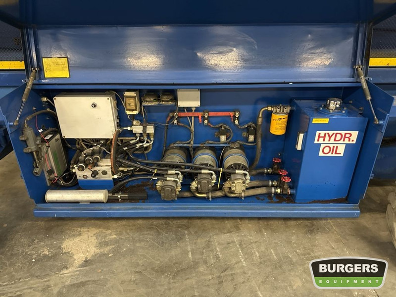 Piattaforma a pantografo HOLLANDLIFT Q-135EL24: foto 12