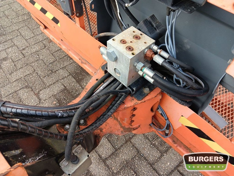 Piattaforma telescopica JLG 680S: foto 15