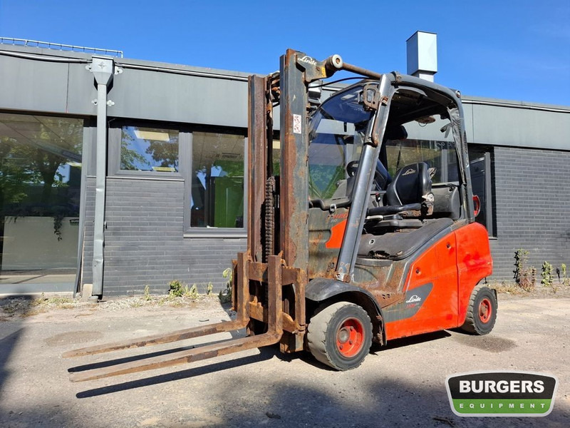 Linde H20T - Carrello elevatore a gas: foto 1 Linde H20T - Carrello elevatore a gas: foto 1