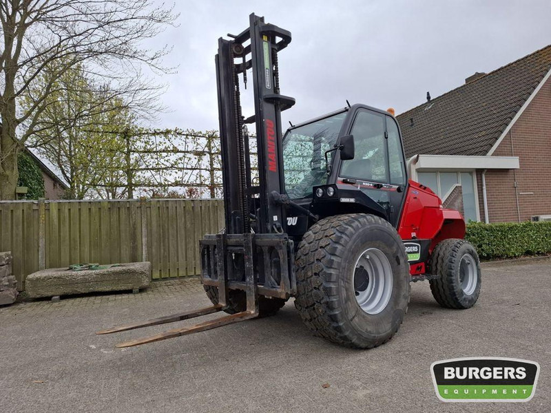 Manitou M30-4 - Carrello elevatore fuoristrada: foto 1 Manitou M30-4 - Carrello elevatore fuoristrada: foto 1