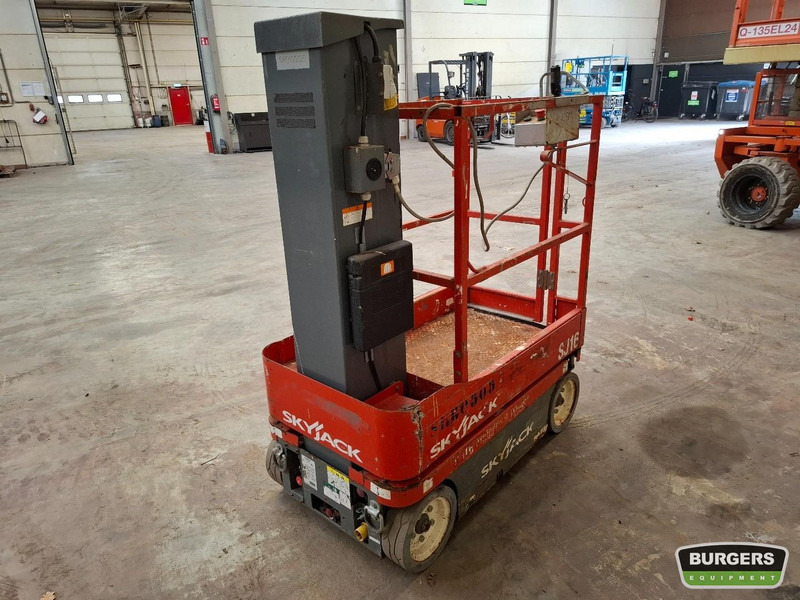 Skyjack SJ16 - Piattaforma aerea: foto 3 Skyjack SJ16 - Piattaforma aerea: foto 3