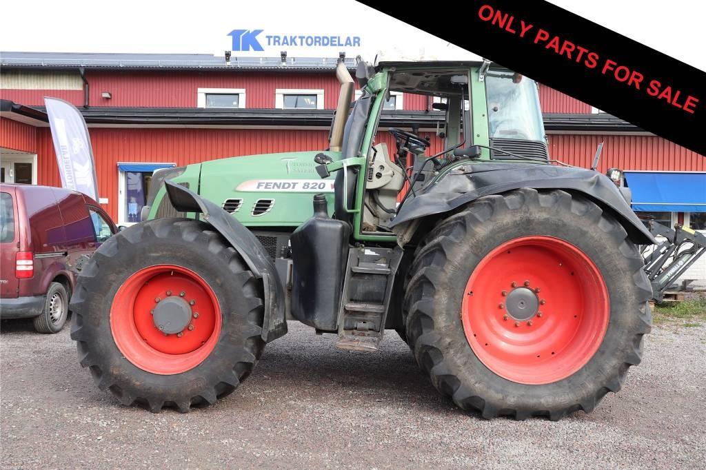 Fendt 820 Vario Dismantled. Only spare parts - Trattore: foto 1 Fendt 820 Vario Dismantled. Only spare parts - Trattore: foto 1