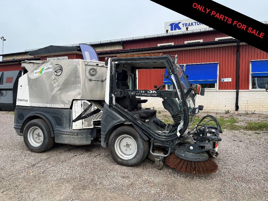 Nilfisk 3500 City Ranger Dismantled: only spare parts - Spazzatrice stradale: foto 1 Nilfisk 3500 City Ranger Dismantled: only spare parts - Spazzatrice stradale: foto 1