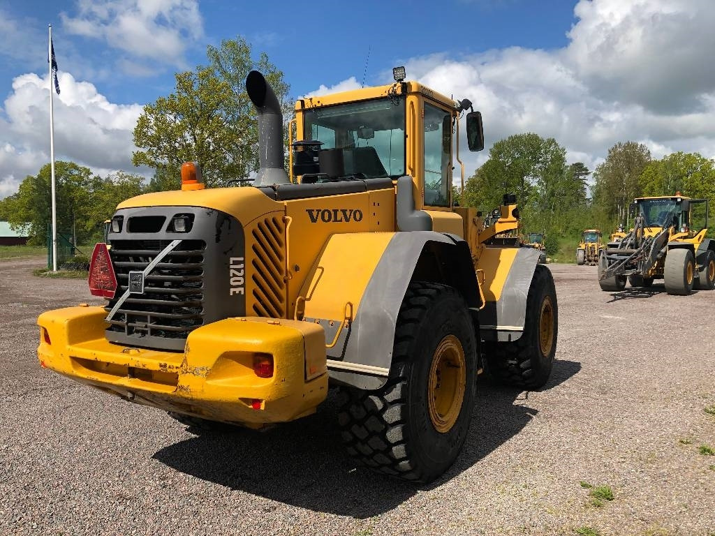 Volvo L 120 E Dismantled: only spare parts - Pala gommata: foto 2 Volvo L 120 E Dismantled: only spare parts - Pala gommata: foto 2