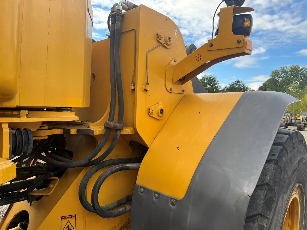 Pala gommata Volvo L 120 E: foto 10