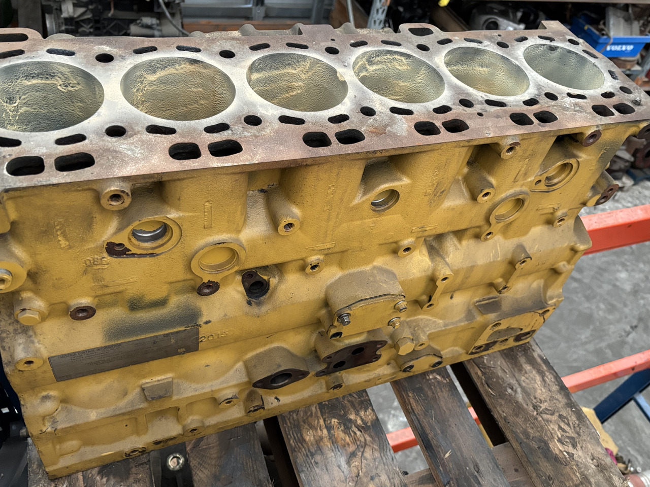 CAT C6.6 666-3106953 310-6953 Blok Silnika CZĘŚCI - Blocco cilindri per Macchina agricola: foto 3 CAT C6.6 666-3106953 310-6953 Blok Silnika CZĘŚCI - Blocco cilindri per Macchina agricola: foto 3