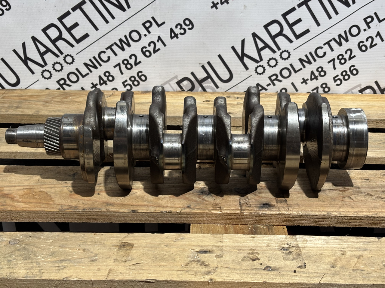 CAT CATERPILLAR Wał korbowy 3024C C2.2 308-1852 3081852 - Albero motore per Macchina agricola: foto 1 CAT CATERPILLAR Wał korbowy 3024C C2.2 308-1852 3081852 - Albero motore per Macchina agricola: foto 1