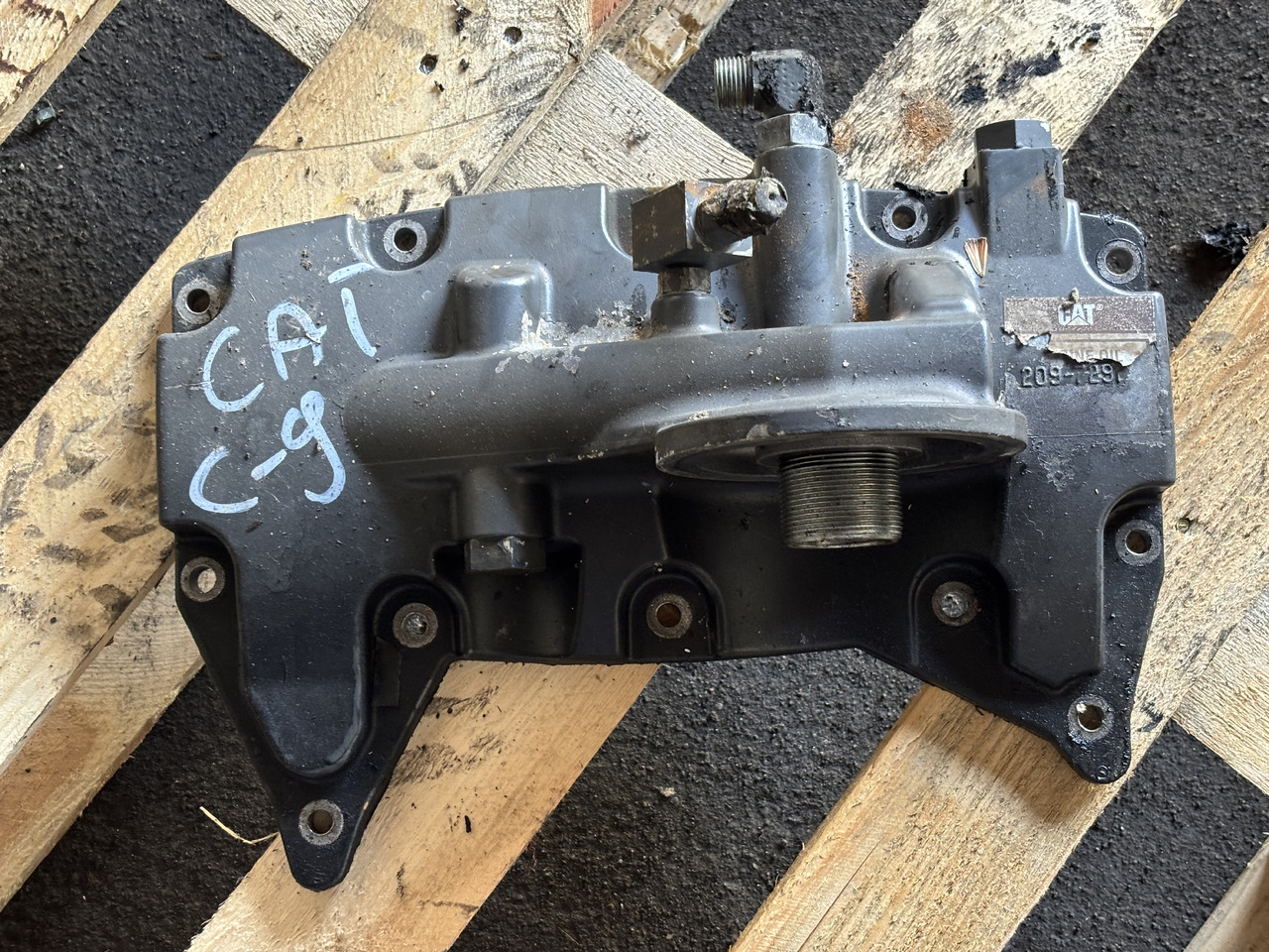 CAT Caterpillar C9 209-7291 Zespół podstawy filtra oleju 2097291 - Filtro olio per Macchina agricola: foto 1 CAT Caterpillar C9 209-7291 Zespół podstawy filtra oleju 2097291 - Filtro olio per Macchina agricola: foto 1