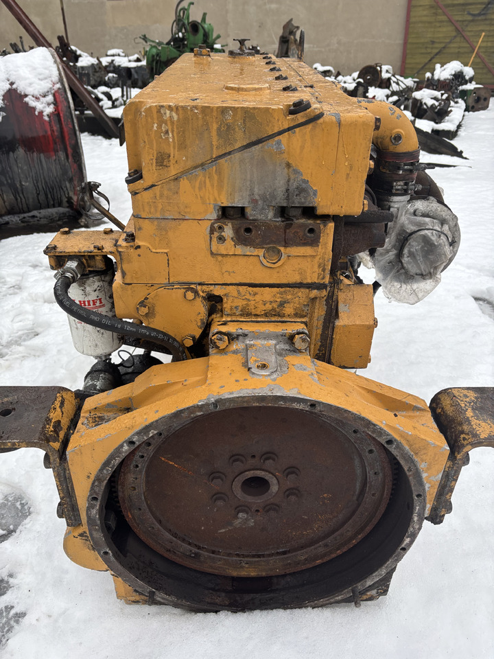 CUMMINS LT10/C Blok silnika Słupek Rozrusznik Koło Zamachowe Wał Korbowy Tłok Pokrywa Cylinder - Blocco cilindri per Macchina agricola: foto 4 CUMMINS LT10/C Blok silnika Słupek Rozrusznik Koło Zamachowe Wał Korbowy Tłok Pokrywa Cylinder - Blocco cilindri per Macchina agricola: foto 4