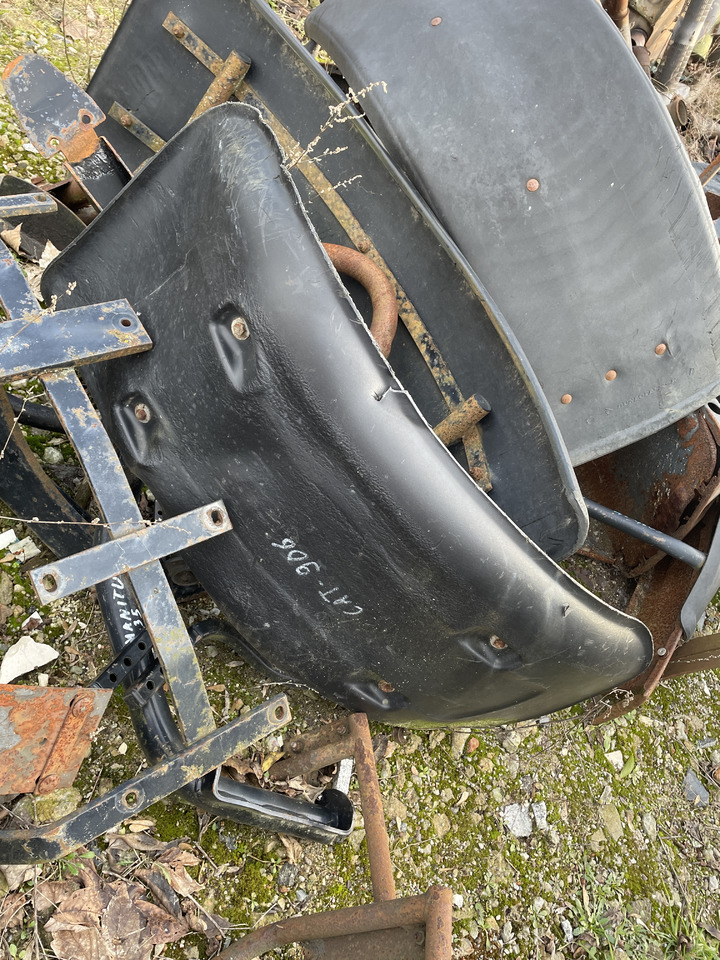 Cat Caterpillar 906 - ramię błotnika błotnik - Parafango per Macchina da cantiere: foto 1 Cat Caterpillar 906 - ramię błotnika błotnik - Parafango per Macchina da cantiere: foto 1