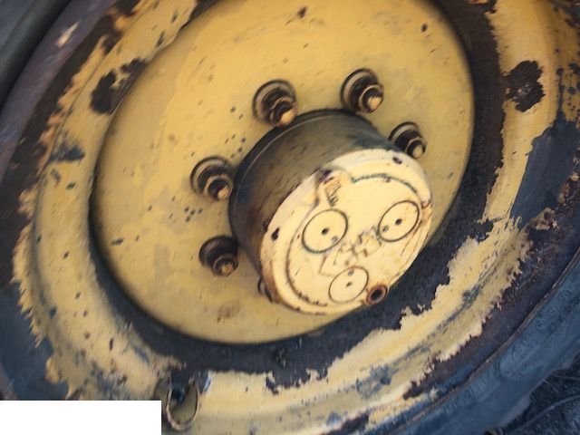 Cat TH62 - Zwrotnica - Fuso a snodo per Macchina agricola: foto 3 Cat TH62 - Zwrotnica - Fuso a snodo per Macchina agricola: foto 3