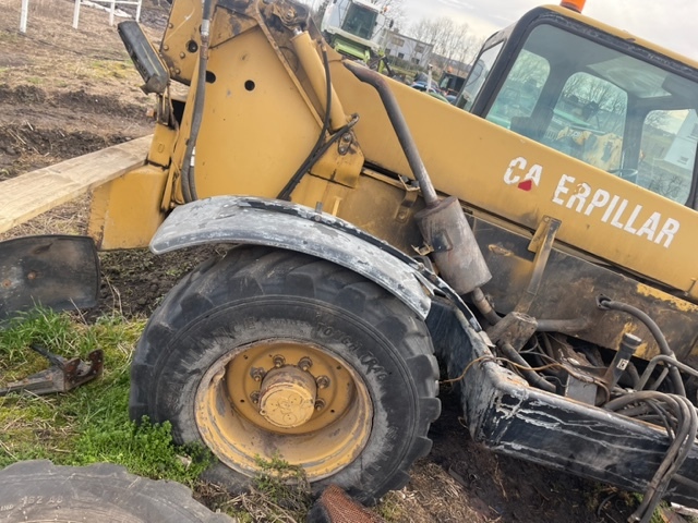 Cat th 63 th 62 Felga zwolnica zwrotnica Półoś części - Semiasse per Macchina agricola: foto 4 Cat th 63 th 62 Felga zwolnica zwrotnica Półoś części - Semiasse per Macchina agricola: foto 4