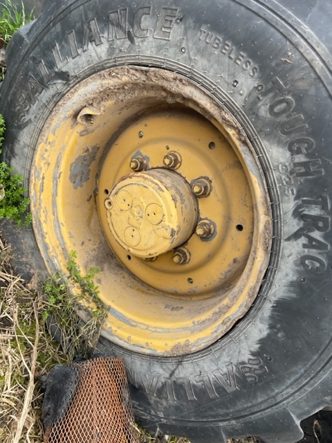 Cat th 63 th 62 Felga zwolnica zwrotnica Półoś części - Semiasse per Macchina agricola: foto 3 Cat th 63 th 62 Felga zwolnica zwrotnica Półoś części - Semiasse per Macchina agricola: foto 3