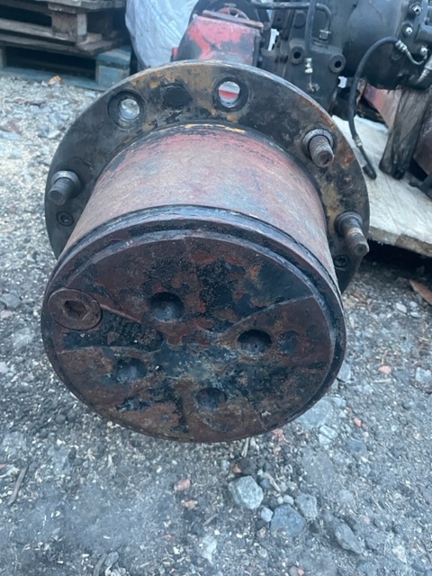 Caterpillar 212 ZF AP-B355 , APL-B355 zwolnica zwrotnica Piasta obudowa mostu - Fuso a snodo per Macchina agricola: foto 4 Caterpillar 212 ZF AP-B355 , APL-B355 zwolnica zwrotnica Piasta obudowa mostu - Fuso a snodo per Macchina agricola: foto 4