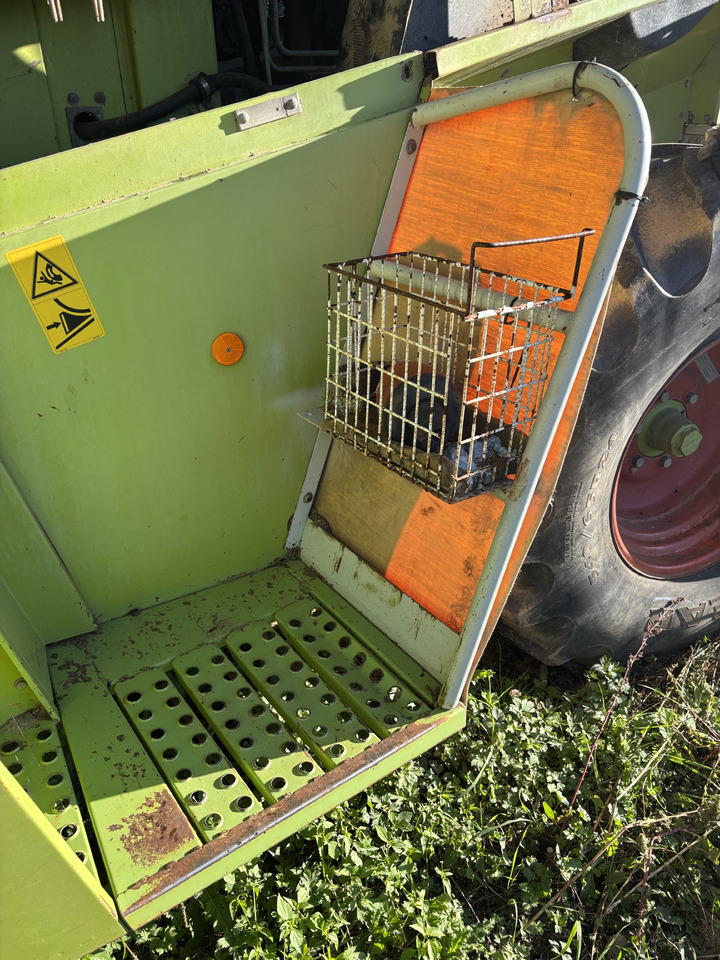 Claas Jaguar 800 820 840 860 880 Rama Tylnia Przednia Dźwigar Kabiny Oś Napędowa - Telaio per Macchina agricola: foto 1 Claas Jaguar 800 820 840 860 880 Rama Tylnia Przednia Dźwigar Kabiny Oś Napędowa - Telaio per Macchina agricola: foto 1