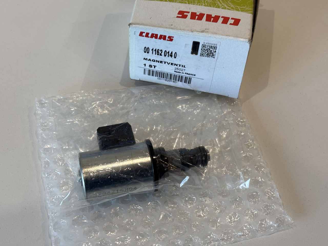 Claas Jaguar 930 960 980 990 Elektrozawór Skrzyni Biegoów 0011620140 00 1162 014 0 - Idraulica per Macchina agricola: foto 1 Claas Jaguar 930 960 980 990 Elektrozawór Skrzyni Biegoów 0011620140 00 1162 014 0 - Idraulica per Macchina agricola: foto 1