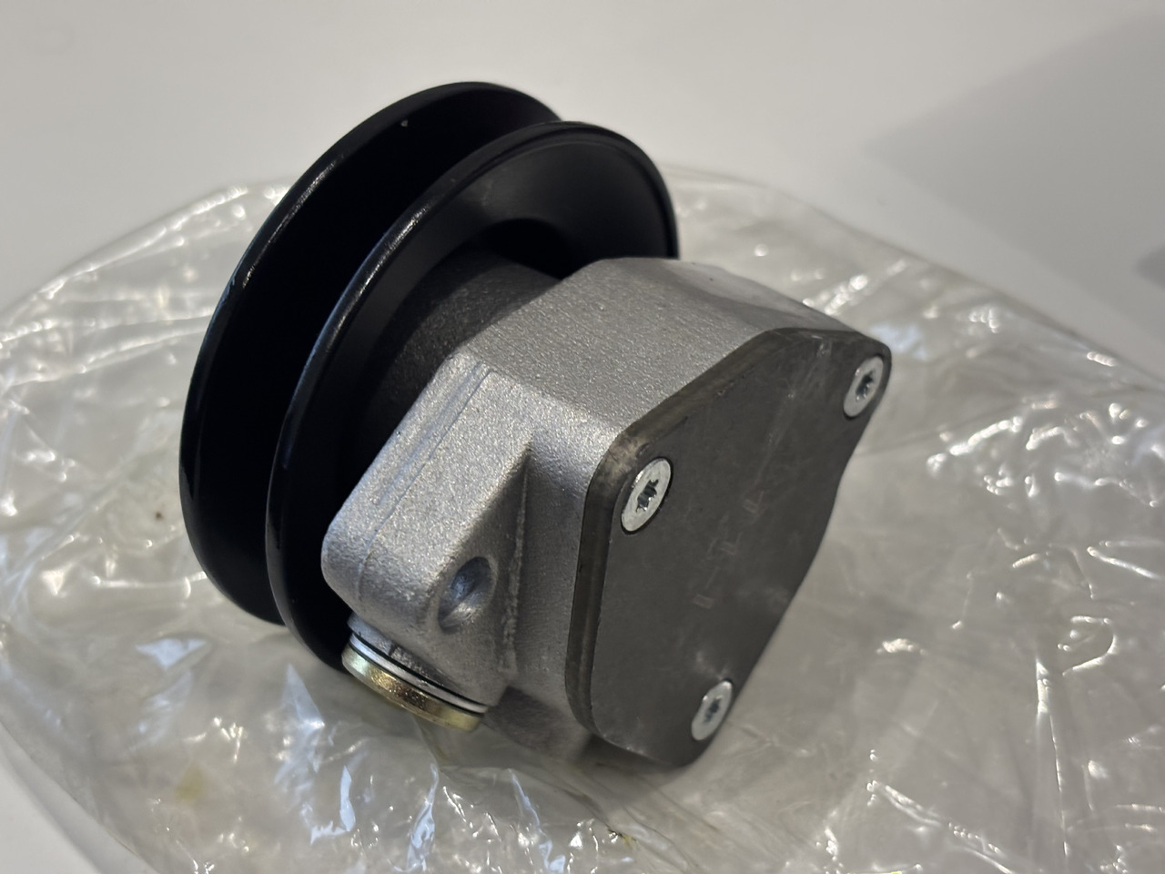 Claas Pompa paliwa Claas Deutz Fahr Fendt New Holland Volvo 6005029137 - Pompa di alimentazione per Macchina agricola: foto 2 Claas Pompa paliwa Claas Deutz Fahr Fendt New Holland Volvo 6005029137 - Pompa di alimentazione per Macchina agricola: foto 2