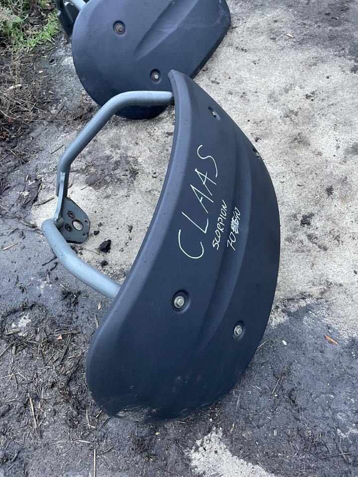 Claas Scorpion 7040 - błotniki - Carrozzeria ed esterni per Sollevatore telescopico: foto 1 Claas Scorpion 7040 - błotniki - Carrozzeria ed esterni per Sollevatore telescopico: foto 1