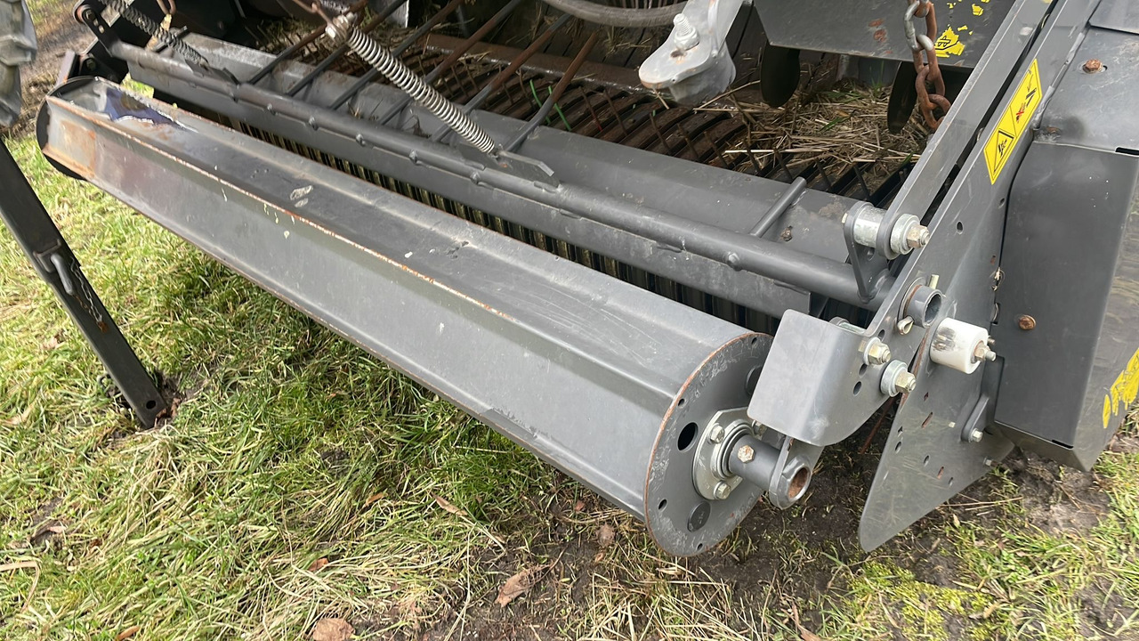 Claas Variant 385RC - prasa - części - Rotopressa: foto 4 Claas Variant 385RC - prasa - części - Rotopressa: foto 4