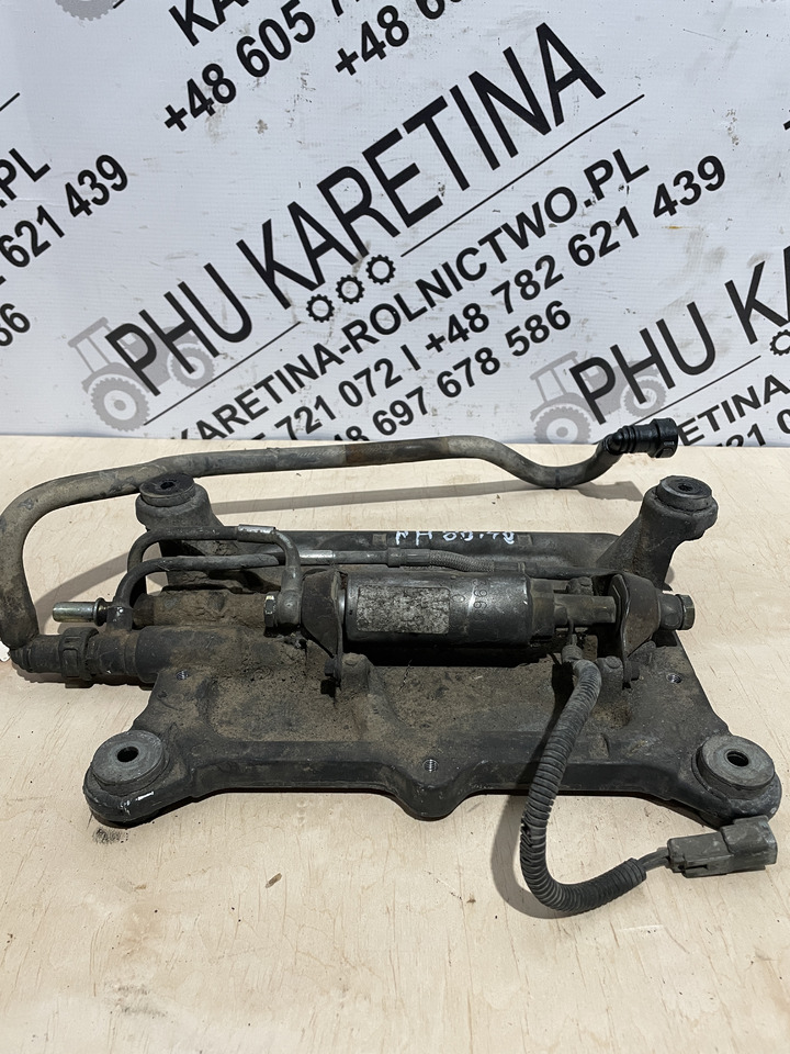 Cummins New Holland 8040 - Podstawa chłodzenie komputera ECM + pompa paliwa 3970204 - Motore e ricambi per Macchina agricola: foto 1 Cummins New Holland 8040 - Podstawa chłodzenie komputera ECM + pompa paliwa 3970204 - Motore e ricambi per Macchina agricola: foto 1