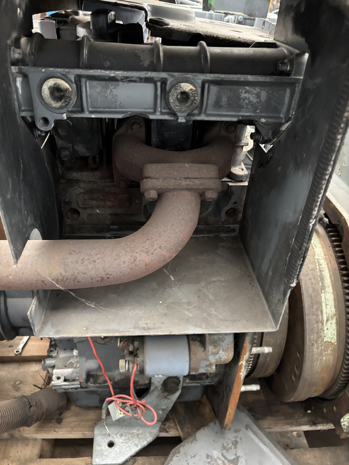 Deutz F2L1011 Silnik Blok Koło Zamachowe Tłok Pokrywa CZĘŚCI - Volano per Macchina agricola: foto 3 Deutz F2L1011 Silnik Blok Koło Zamachowe Tłok Pokrywa CZĘŚCI - Volano per Macchina agricola: foto 3