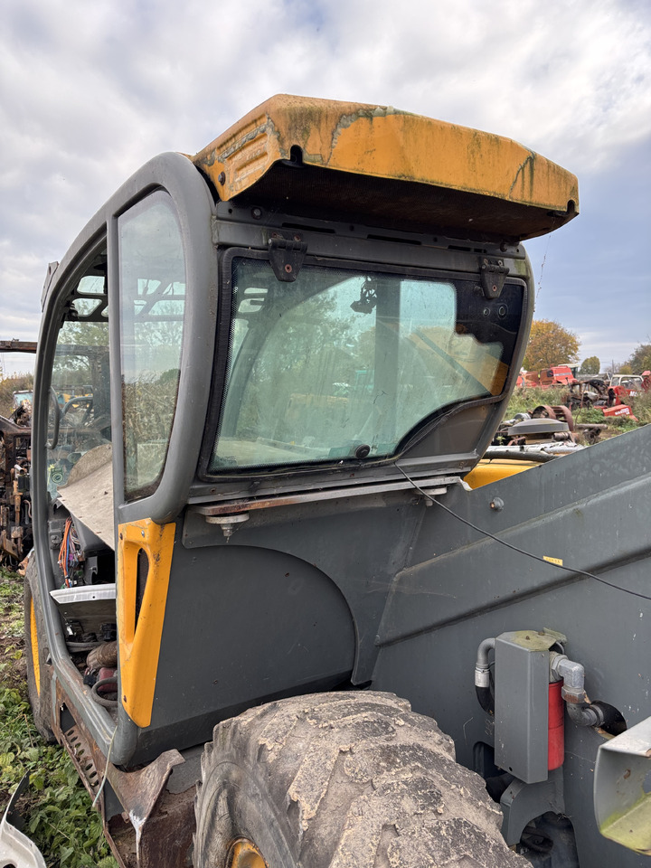 Dieci 185 - Ładowarka Teleskopowa - Kabina Szyba Dach - Finestra e ricambi per Sollevatore telescopico: foto 2 Dieci 185 - Ładowarka Teleskopowa - Kabina Szyba Dach - Finestra e ricambi per Sollevatore telescopico: foto 2