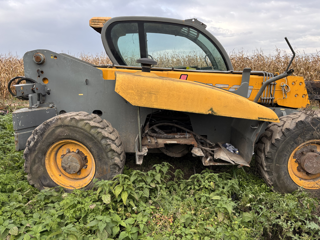 Dieci 185 - Ładowarka Teleskopowa - Kabina Szyba Dach - Finestra e ricambi per Sollevatore telescopico: foto 3 Dieci 185 - Ładowarka Teleskopowa - Kabina Szyba Dach - Finestra e ricambi per Sollevatore telescopico: foto 3