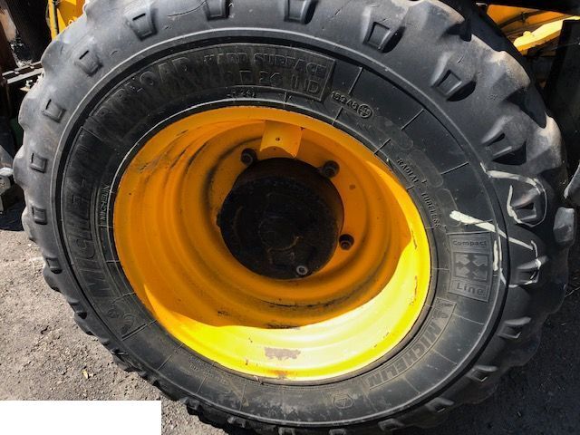 Felgi Jcb 16x24 - Cerchione per Mezzo di movimentazione: foto 2 Felgi Jcb 16x24 - Cerchione per Mezzo di movimentazione: foto 2
