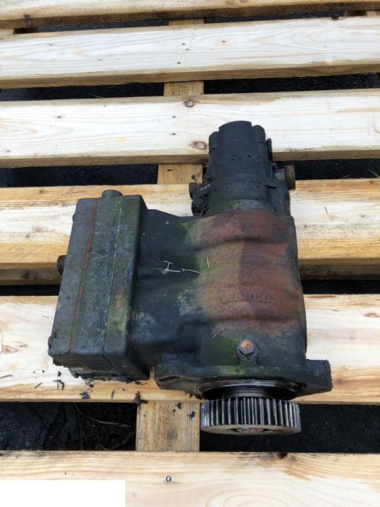 Fendt 936 Spręźarka - Compressore per Macchina agricola: foto 1 Fendt 936 Spręźarka - Compressore per Macchina agricola: foto 1