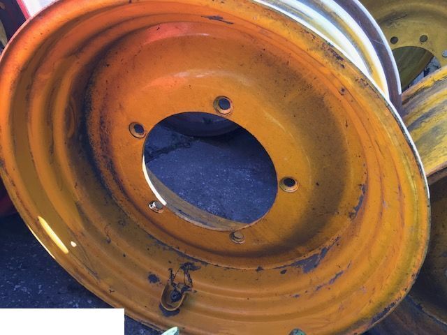 JCB 3cx Contractor - Felga 15x28 - Cerchione per Macchina da cantiere: foto 1 JCB 3cx Contractor - Felga 15x28 - Cerchione per Macchina da cantiere: foto 1