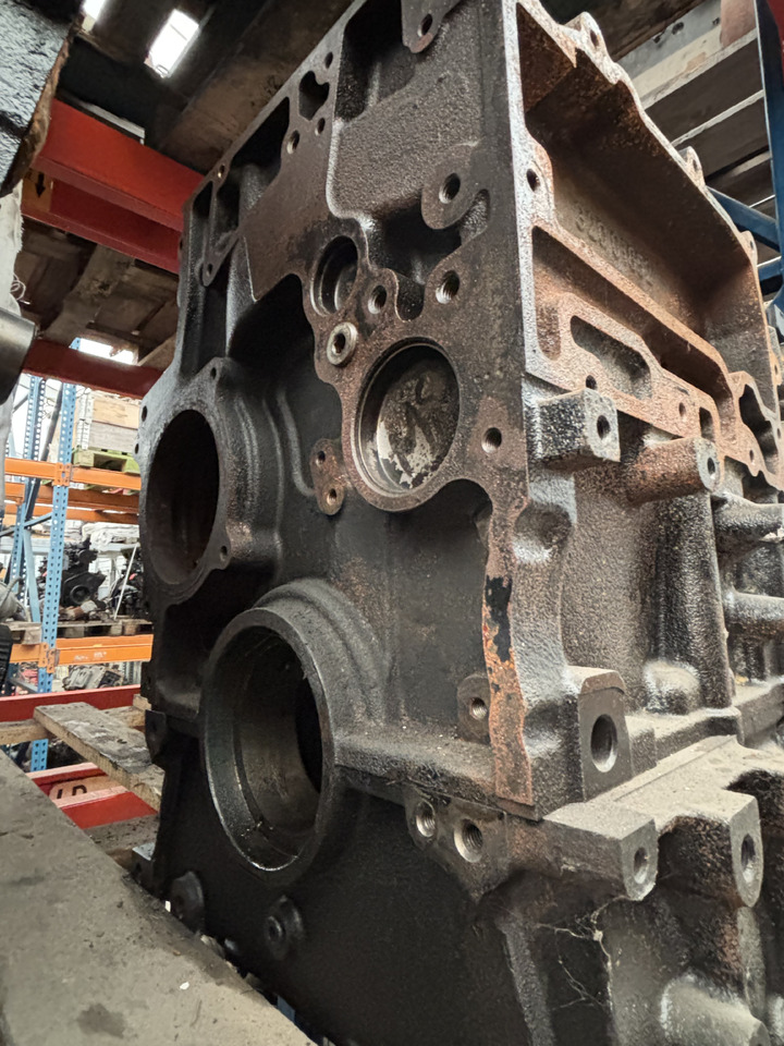 JCB 526-55 (32001852) Blok Silnika - Blocco cilindri per Macchina agricola: foto 3 JCB 526-55 (32001852) Blok Silnika - Blocco cilindri per Macchina agricola: foto 3