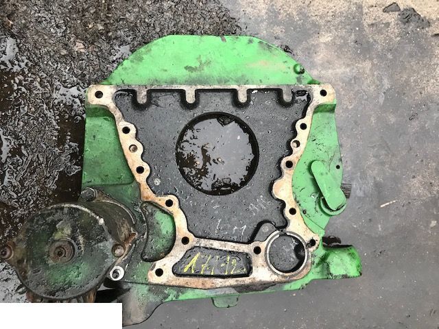 John Deere 6068 - Obudowa Koła Zamachowego - Volano per Macchina agricola: foto 2 John Deere 6068 - Obudowa Koła Zamachowego - Volano per Macchina agricola: foto 2