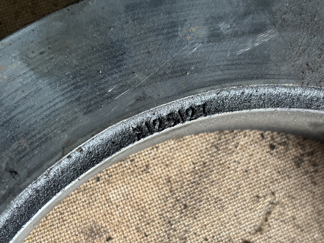 John Deere 6140 6800 6900 7420 7500 Docisk Hamulca Płytka R125127 - Ricambi freni per Macchina agricola: foto 2 John Deere 6140 6800 6900 7420 7500 Docisk Hamulca Płytka R125127 - Ricambi freni per Macchina agricola: foto 2