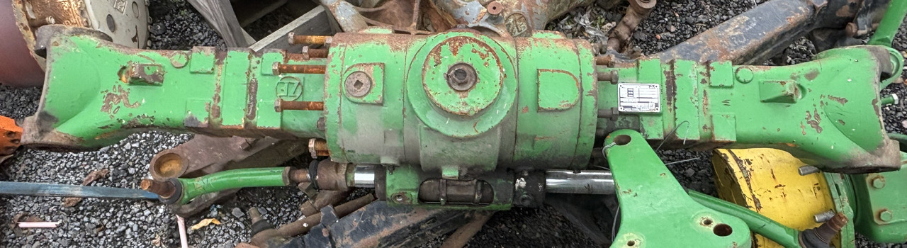 John Deere 6200 6400 Oś Przednia AZ71001 Most Przedni Zwolnica Zwrotnica Pochwa CZĘŚCI - Motore di traslazione per Macchina agricola: foto 1 John Deere 6200 6400 Oś Przednia AZ71001 Most Przedni Zwolnica Zwrotnica Pochwa CZĘŚCI - Motore di traslazione per Macchina agricola: foto 1