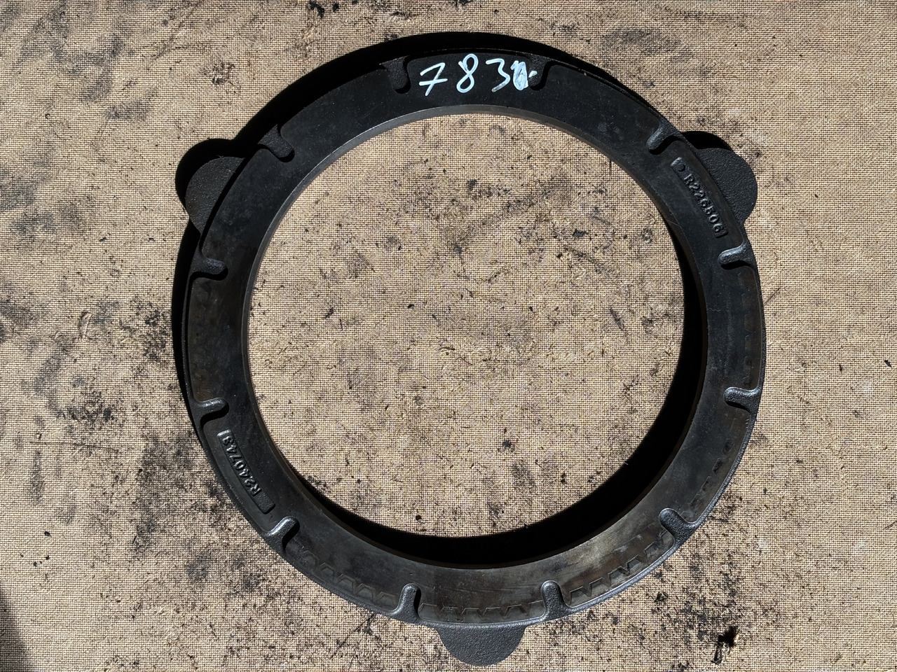 John Deere 7200 7230 7630 7830 7930 7M 230 Docisk Hamulca Płytka R226506 R240743 - Dischi freno per Macchina agricola: foto 1 John Deere 7200 7230 7630 7830 7930 7M 230 Docisk Hamulca Płytka R226506 R240743 - Dischi freno per Macchina agricola: foto 1