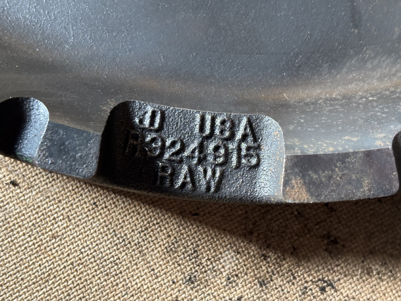 John Deere 7210 7230 7250 7R330 7R350 Docisk Hamulca Płytka R324914 - Ricambi freni per Macchina agricola: foto 3 John Deere 7210 7230 7250 7R330 7R350 Docisk Hamulca Płytka R324914 - Ricambi freni per Macchina agricola: foto 3