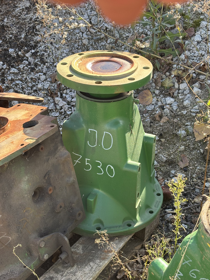 John Deere 7530 Oś Tylnia Zwolnica Wieniec Półoś CZĘŚCI R156484 R242328 R263069 - Motore di traslazione per Macchina agricola: foto 1 John Deere 7530 Oś Tylnia Zwolnica Wieniec Półoś CZĘŚCI R156484 R242328 R263069 - Motore di traslazione per Macchina agricola: foto 1