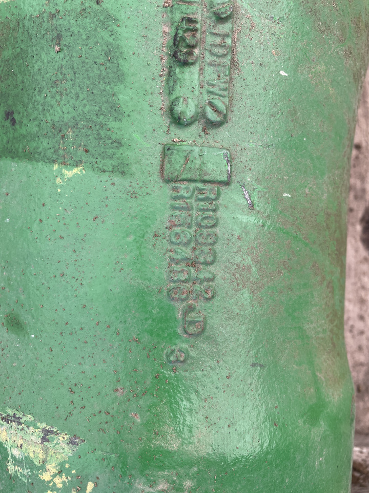 John Deere 8210 8310 8410 8230 8330 8430 - zwolnica - obudowa R156486 R108842 - Motore di traslazione per Macchina agricola: foto 2 John Deere 8210 8310 8410 8230 8330 8430 - zwolnica - obudowa R156486 R108842 - Motore di traslazione per Macchina agricola: foto 2