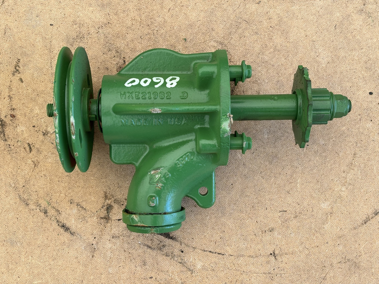 John Deere 8600 Obudowa Łożyska Wał HXE21982 HXE17173 - Ricambi sottocarro per Macchina agricola: foto 1 John Deere 8600 Obudowa Łożyska Wał HXE21982 HXE17173 - Ricambi sottocarro per Macchina agricola: foto 1