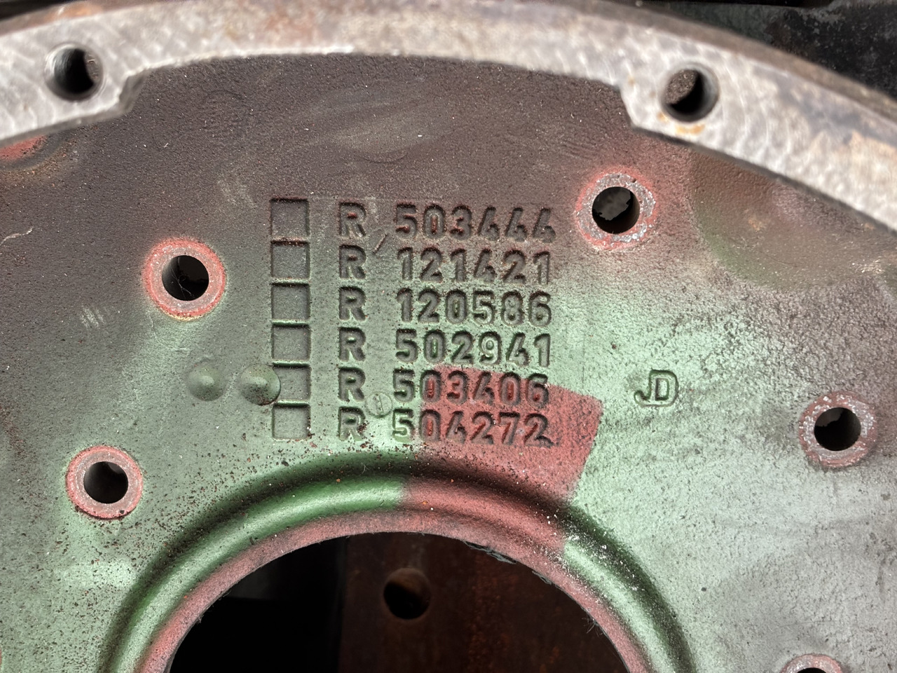 John Deere R503444 R121421 R120586 502941 R503406 R504272 Obudowa Koła Zamachowego - Volano per Macchina agricola: foto 2 John Deere R503444 R121421 R120586 502941 R503406 R504272 Obudowa Koła Zamachowego - Volano per Macchina agricola: foto 2