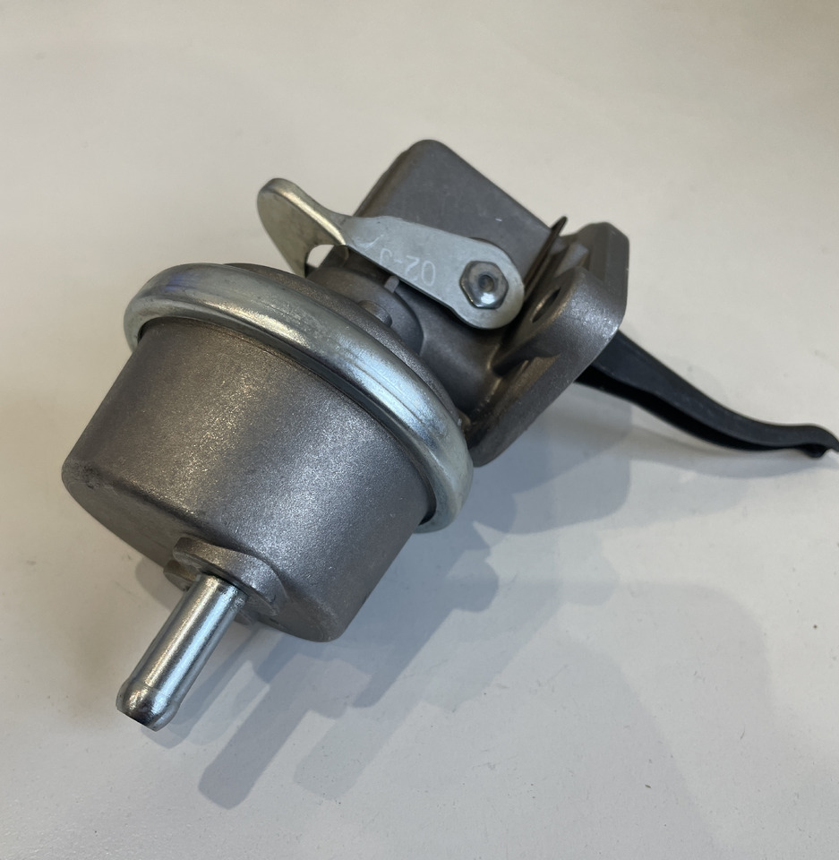 John Deere - mechaniczna pompa paliwa RE61260 - Pompa di alimentazione per Macchina agricola: foto 3 John Deere - mechaniczna pompa paliwa RE61260 - Pompa di alimentazione per Macchina agricola: foto 3