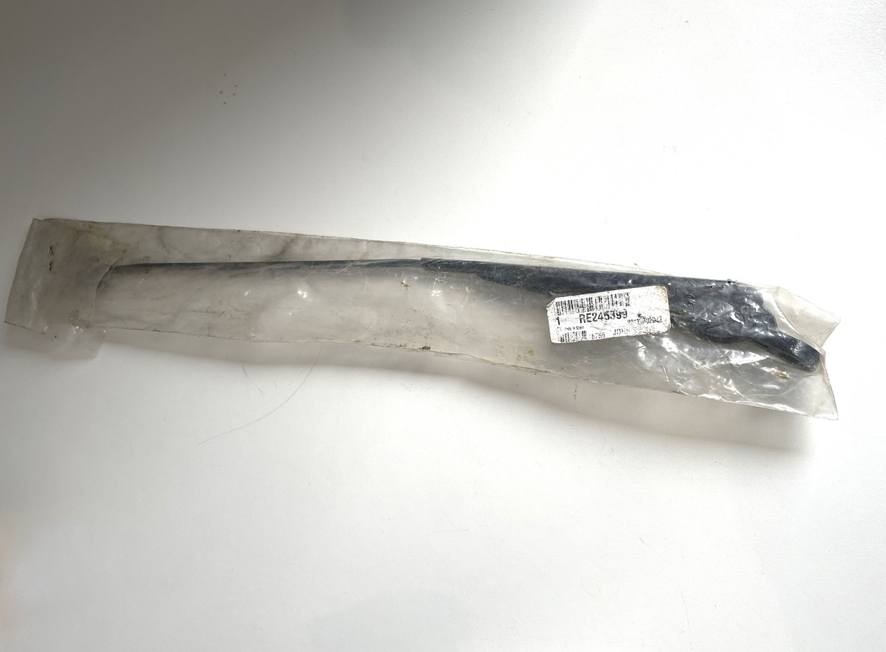 John Deere - ramię wycieraczki przód - RE245399 NOWE - Tergicristallo per Macchina agricola: foto 2 John Deere - ramię wycieraczki przód - RE245399 NOWE - Tergicristallo per Macchina agricola: foto 2