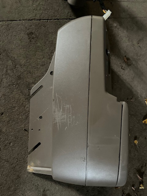 John deere podłokietnik do adaptacji własnej - Sedile per Macchina agricola: foto 3 John deere podłokietnik do adaptacji własnej - Sedile per Macchina agricola: foto 3
