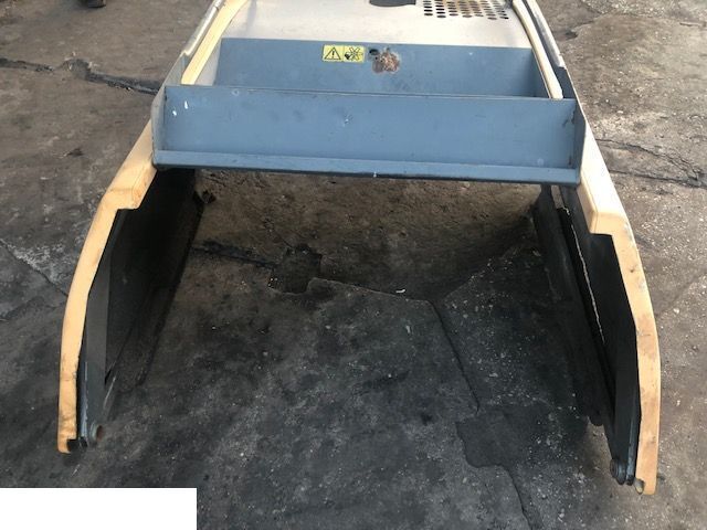 Liebherr 564 - Klapa Silnika - Cofano per Pala gommata: foto 2 Liebherr 564 - Klapa Silnika - Cofano per Pala gommata: foto 2