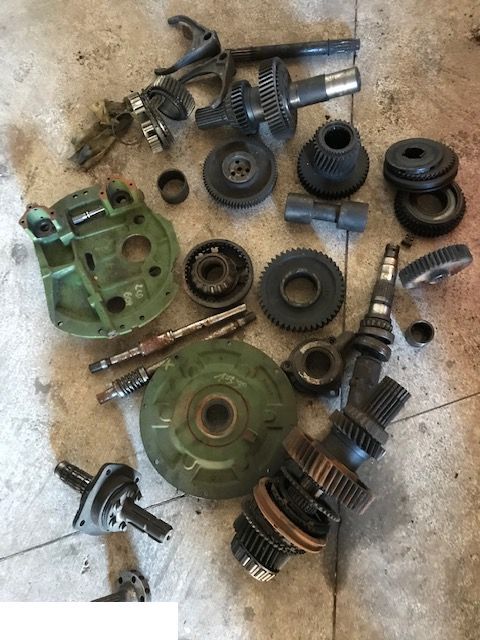 Massey Ferguson 6499 - Obudowa WOM - Trasmissione per Trattore: foto 4 Massey Ferguson 6499 - Obudowa WOM - Trasmissione per Trattore: foto 4