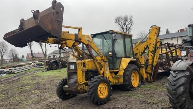 Massey Fergusson MF 50HX HX50 - Łyżka Przednia - Terna: foto 1 Massey Fergusson MF 50HX HX50 - Łyżka Przednia - Terna: foto 1