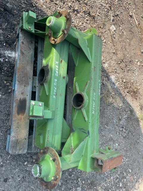 Krone Big Pack - Tandemy Piasta Podwozie - Ricambi per Macchina agricola: foto 1 Krone Big Pack - Tandemy Piasta Podwozie - Ricambi per Macchina agricola: foto 1